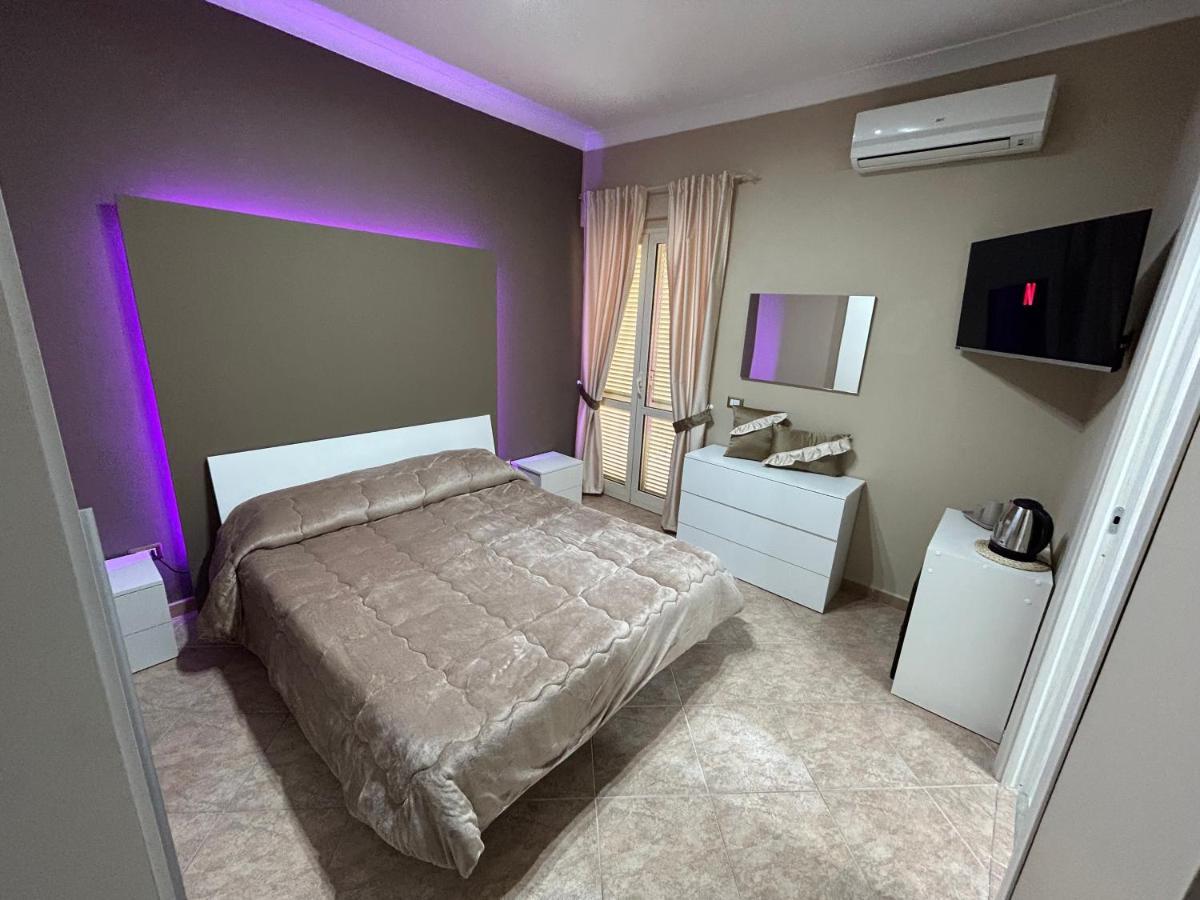 נאפולי Skycity B&B מראה חיצוני תמונה